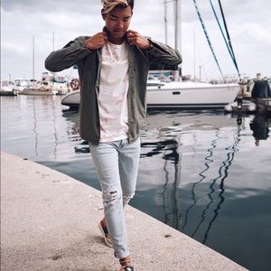 Abercrombie and Fitch jeans mens ripped distressed light wash size 31x30